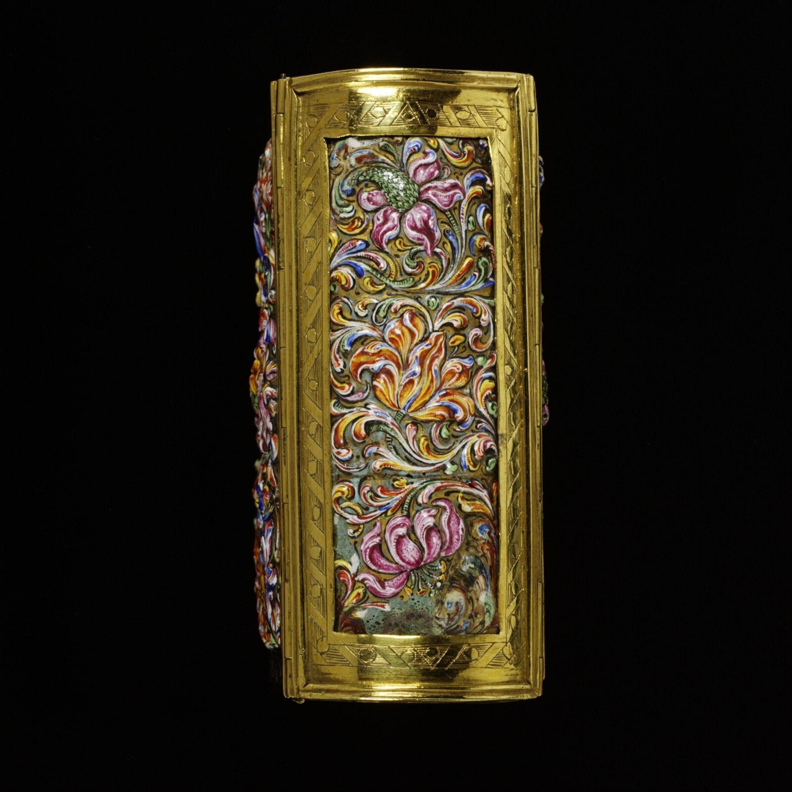 Book cover, copper gilt, North Europe, 1670 — museum object M.99-1975