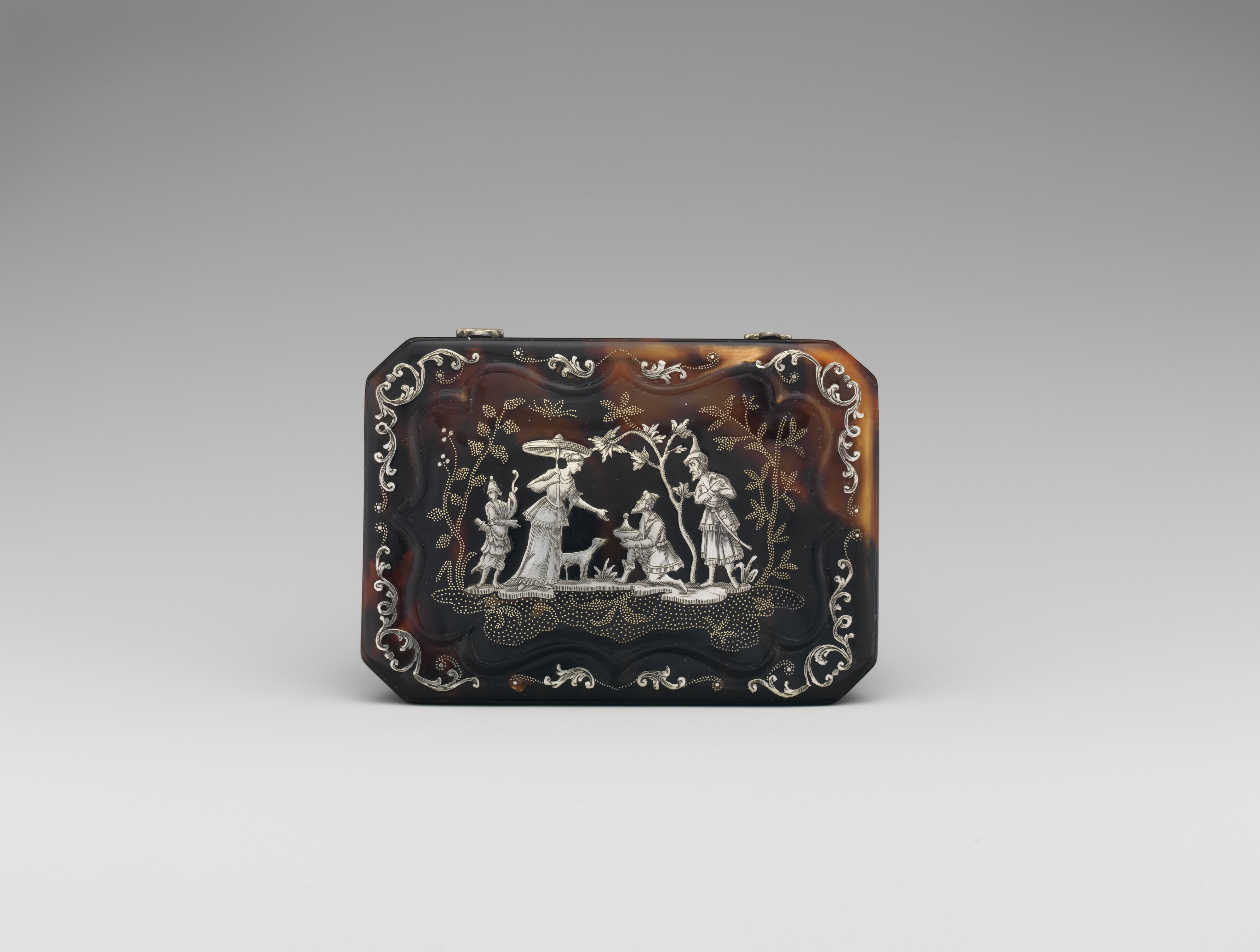 Box — 03.26.6; museum specimen photograph