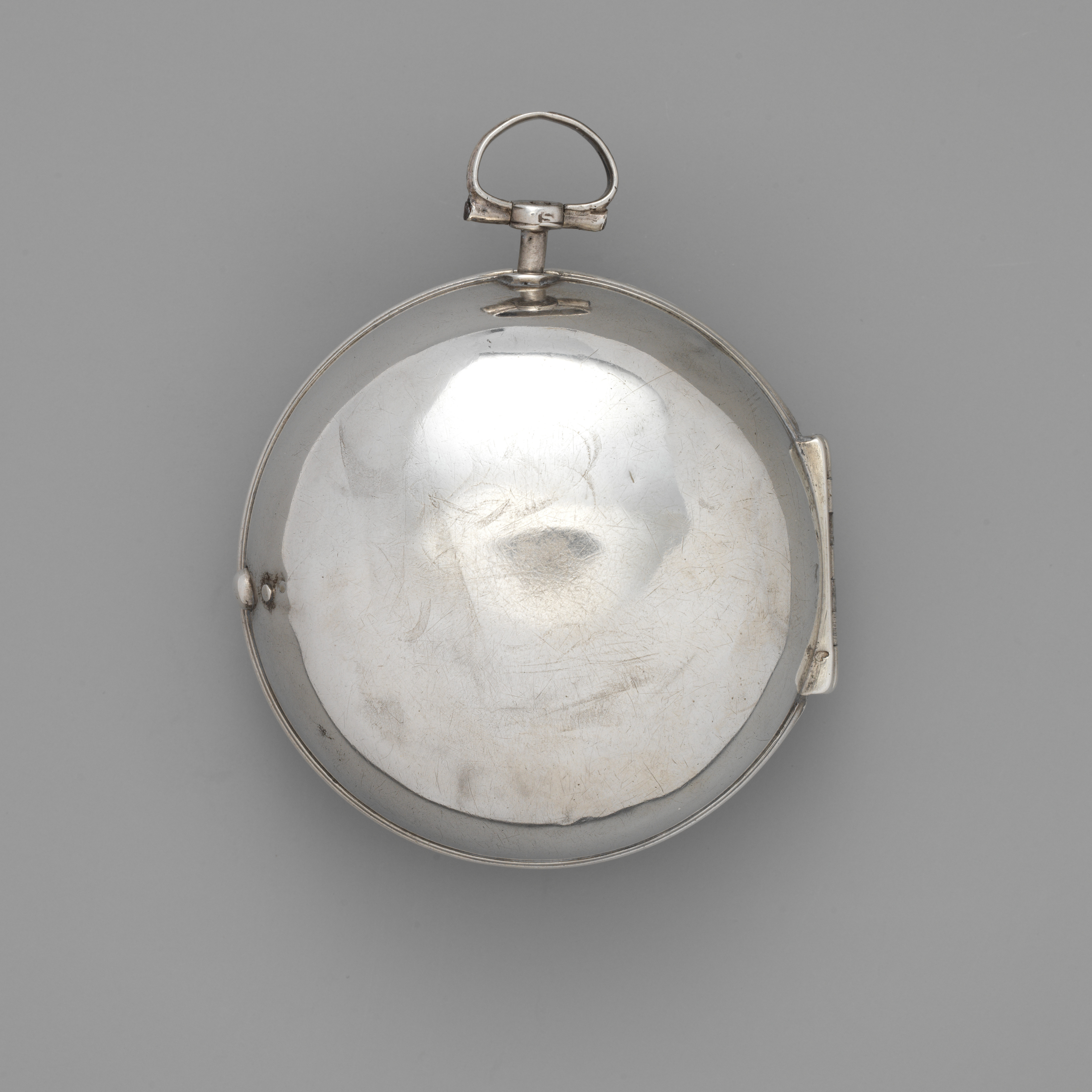 Photograph of museum specimen 17.190.1504a, b; not an authentication of other objects.