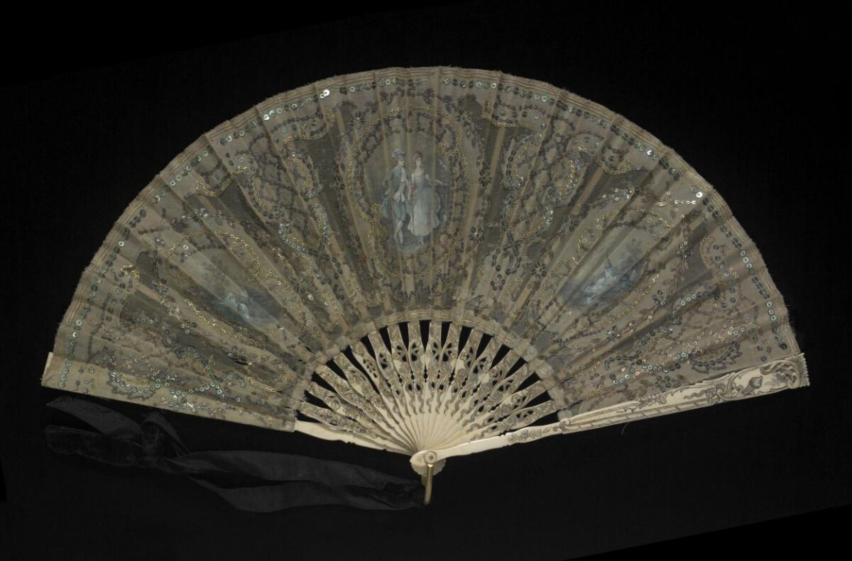 Fan — Fan used by Marie Lohr in 'The School for Scandal', Great Britain, 1909