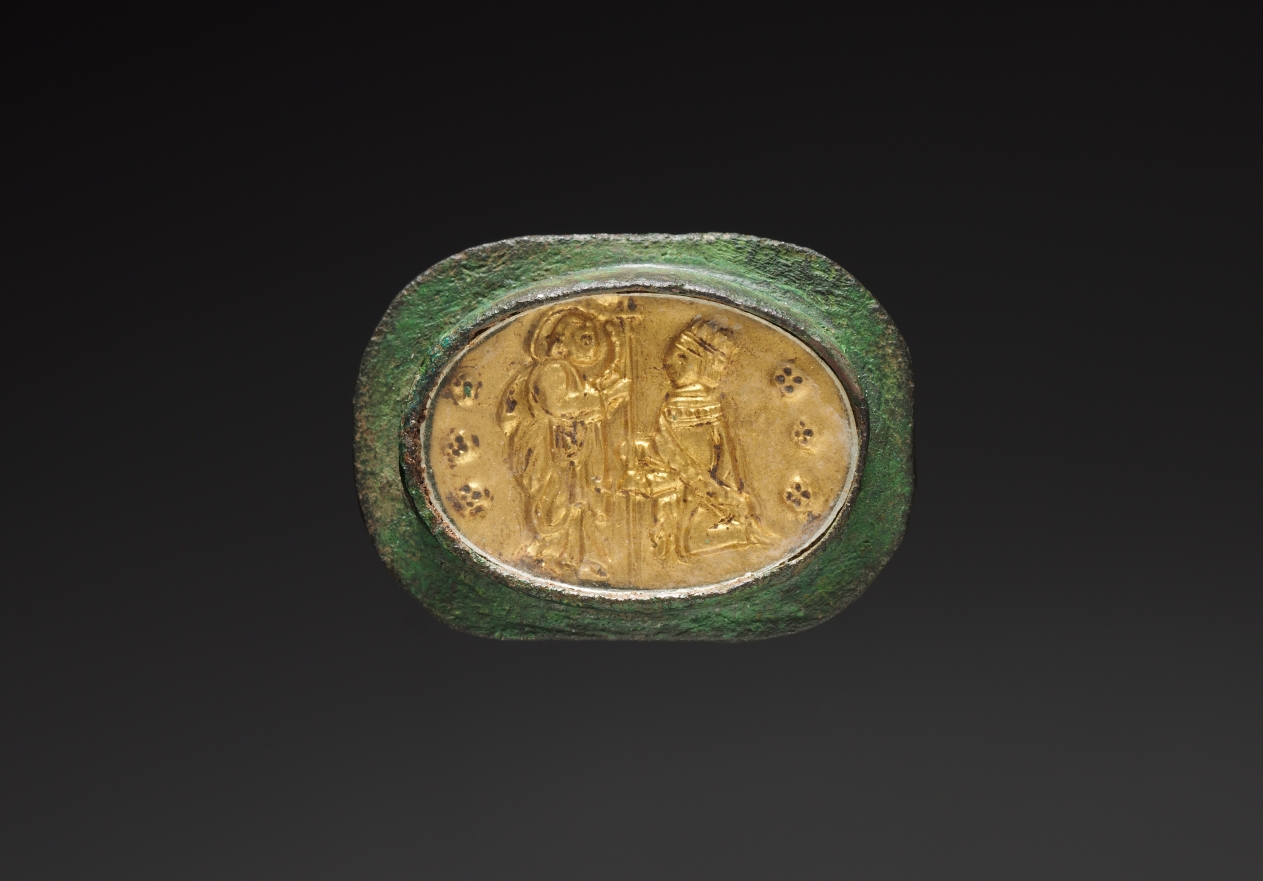 Photograph of museum specimen 1985.61; not an authentication of other objects.