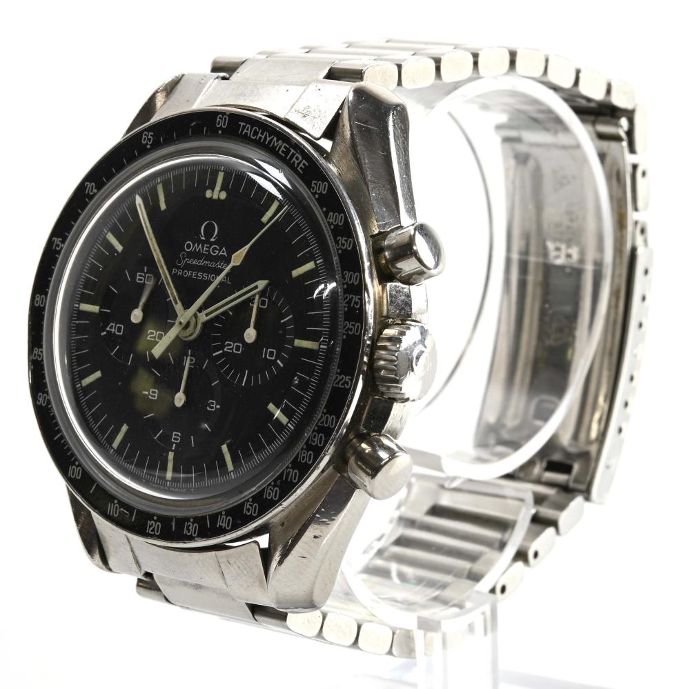Omega Speedmaster — Chronograph Wristwatch