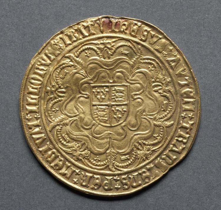 Sovereign: Royal Arms on Tudor Rose (reverse), 1526–1544 (Cleveland Museum of Art 1969.170.b)