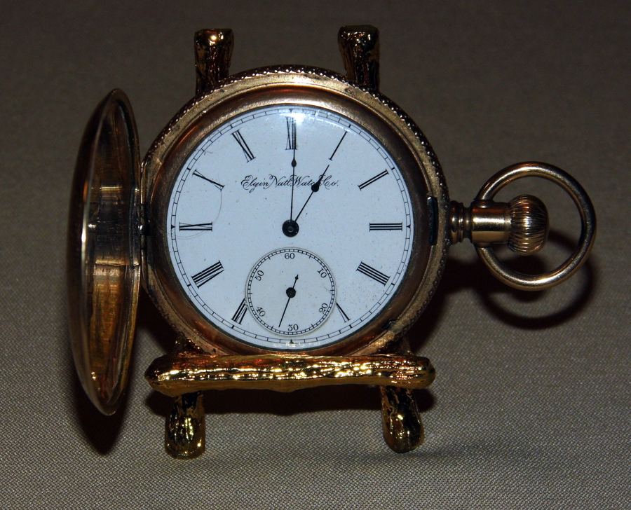 Vintage Elgin Goldtone Pocket Watch, Case by Essex Watch Case Co. and Guaranteed for 20 Years