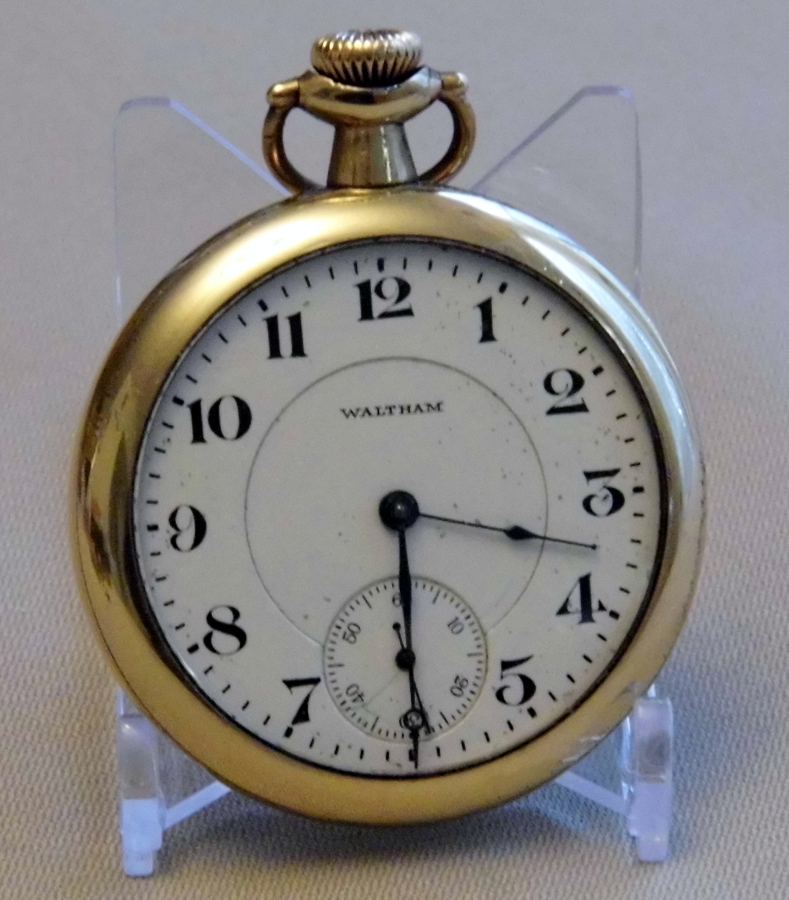 Vintage Waltham 17-Jewel Pocket Watch, Royal, A.W.W. Co., Waltham, Mass., Screw on Back, Case By Illinois Watch Case Co., Guaranteed for 25 Years, Empire